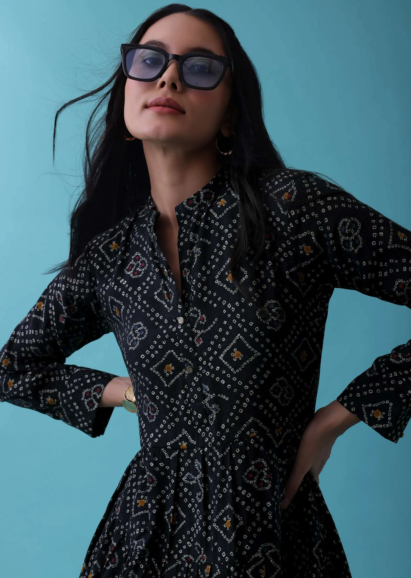 Black Kurti In Cotton With Bandhani Print