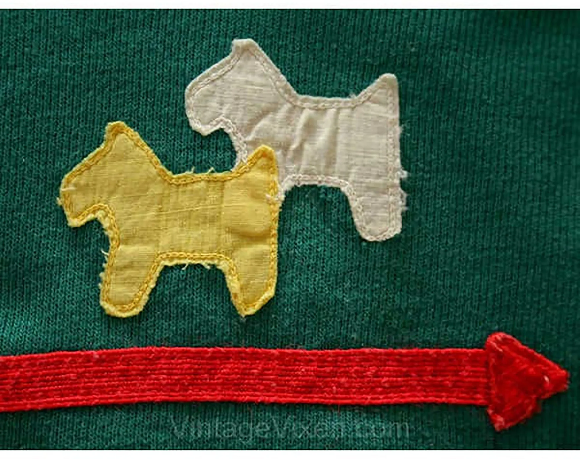 Green 1960s Toddler's Shirt with Scotty Dogs - Girls Size 4 to 5 - 60s Girl's Green Top - Fall - Scotties - Scottish Style Novelty - 39740-1