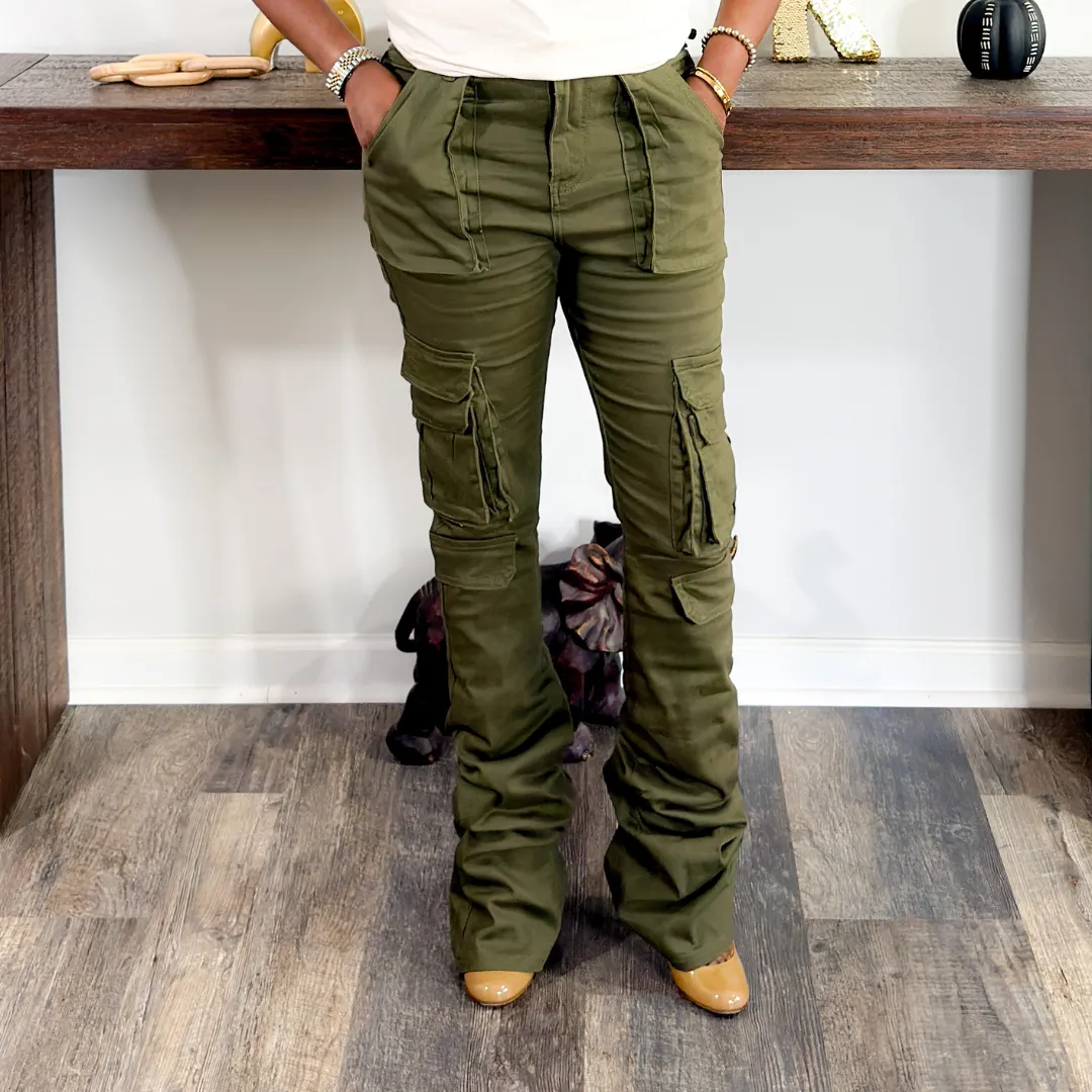 'Lucy' Stacked Cargo Pants | Olive
