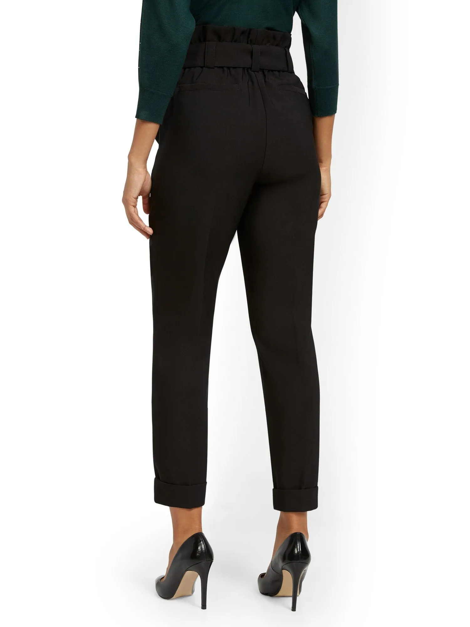 Tapered Leg Ankle Pant