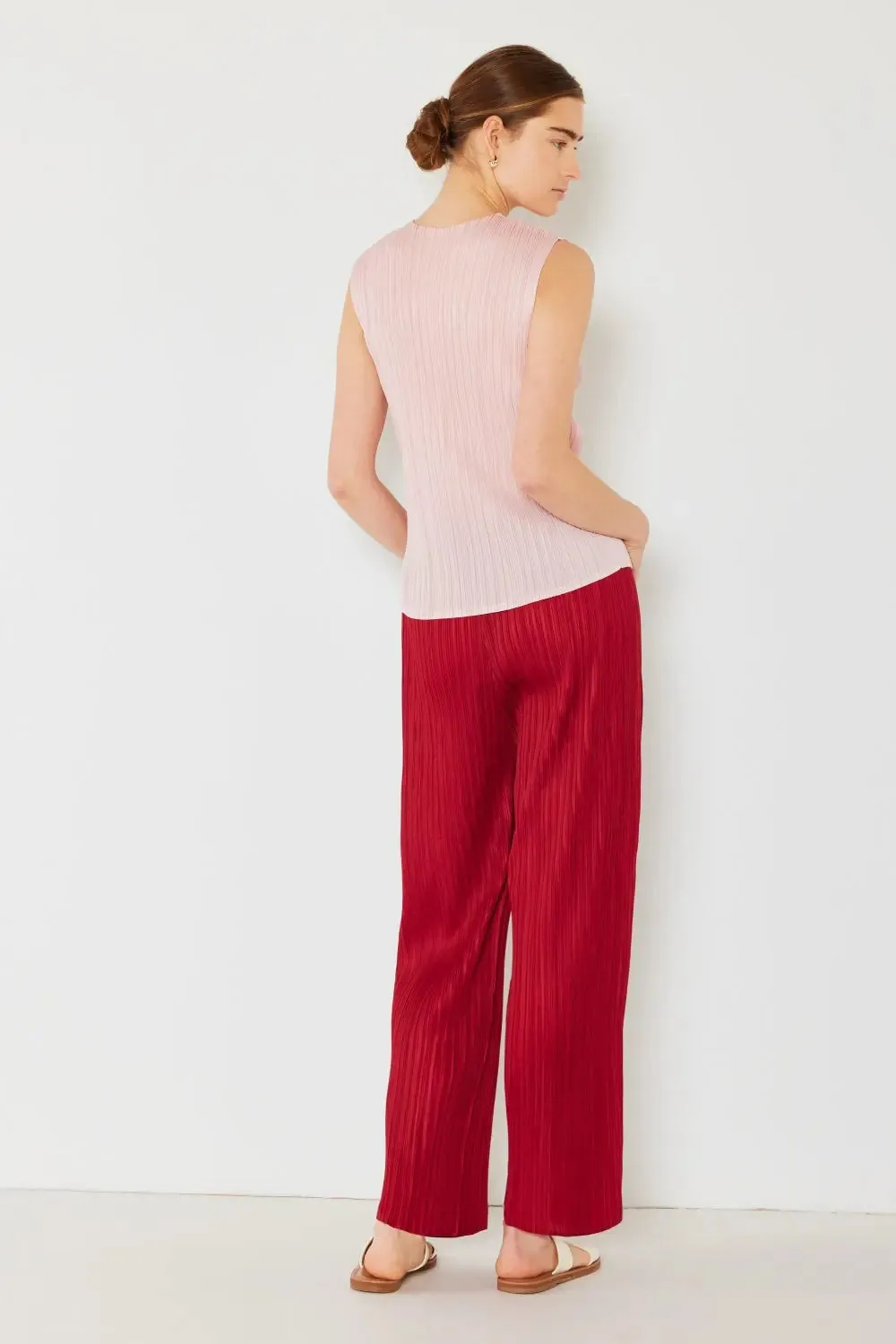 Women's Pleated Pants - Elastic-Waist Straight Pants-by Marina West Swim